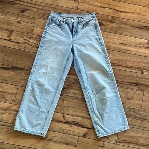 American Eagle Outfitters Relaxed Light Blue Jeans